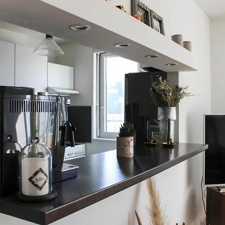 Appartamento Bright Through Nest With View On La Defense